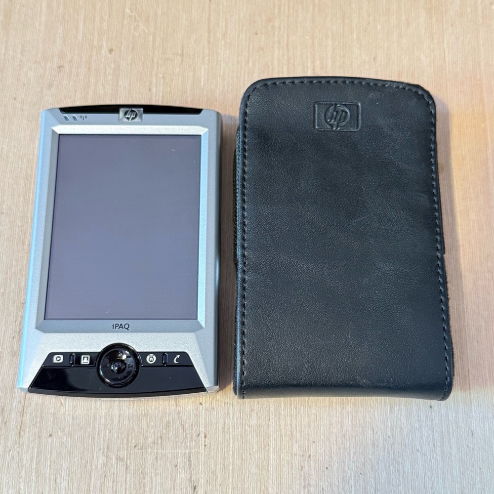 HP iPaq Pocket PC w/Case/Pens/SDCard “UNTESTED”No Charger Read Info Below!!